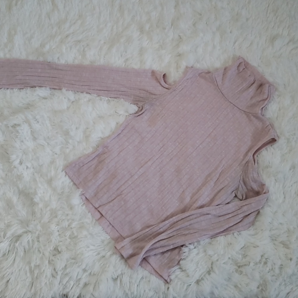 Halter neck long sleeve shirt